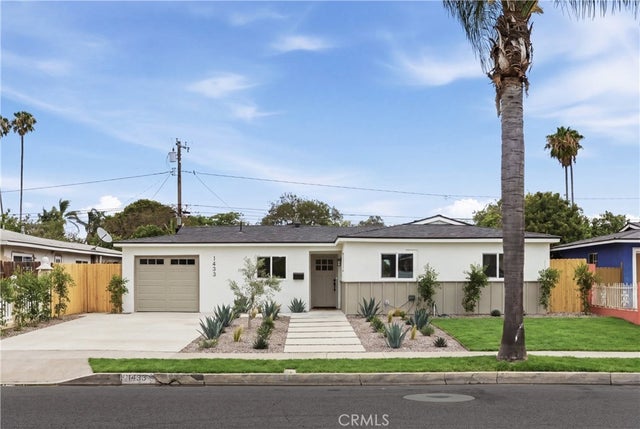 1433 W Saint Andrew, Santa Ana