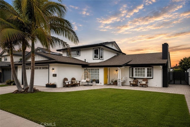 8021 Sunset Circle, Huntington Beach